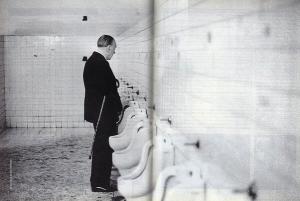 Jorge Luis Borges taking a pee (1973).  Photo: Rogelio Cuéllar